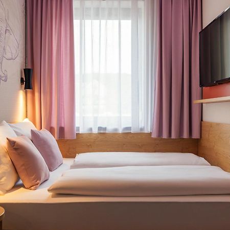 Mcdreams Hotel Wuppertal City Eksteriør billede