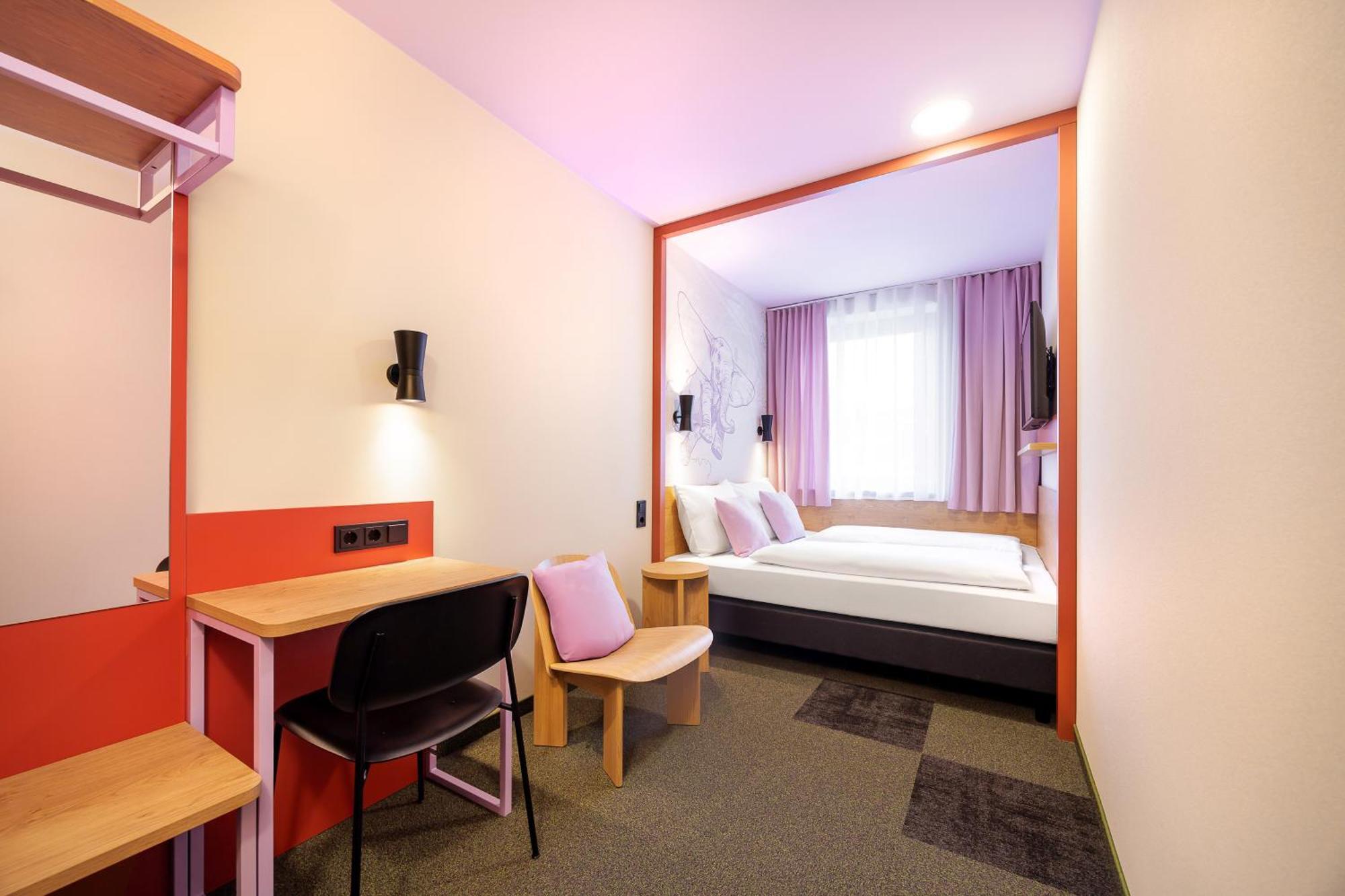 Mcdreams Hotel Wuppertal City Eksteriør billede